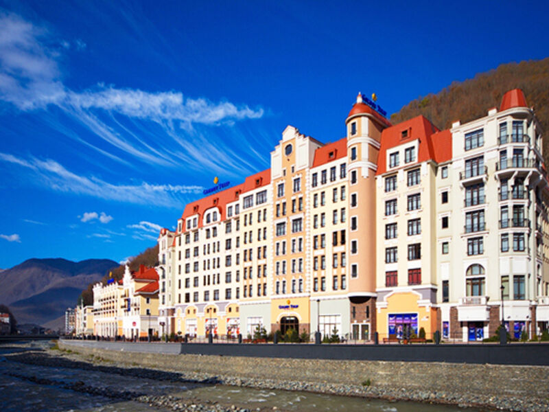 Гостиница Golden Tulip Rosa Khutor (Голден Тюлип Роза Хутор), Краснодарский край, Эстосадок село Монастырь Красная поляна Эстосадок Роза Хутор