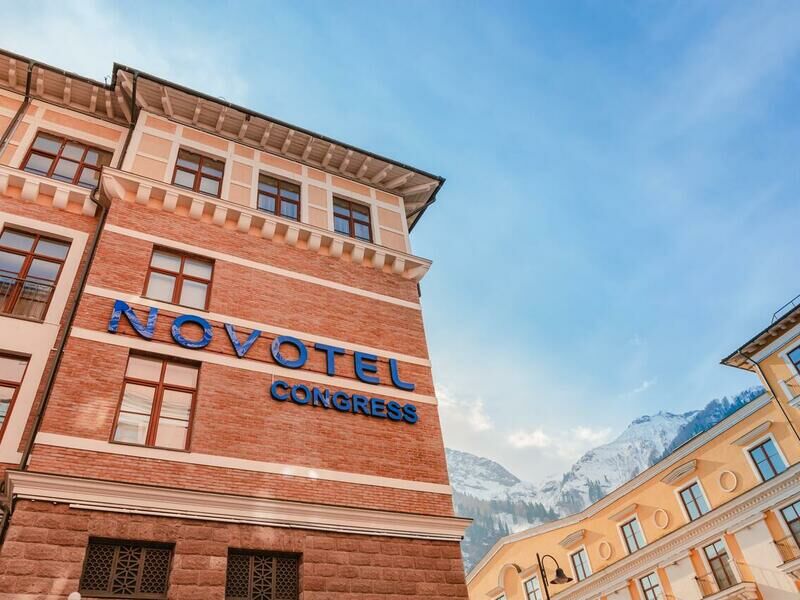 Отель Novotel Krasnaya Polyana (бывш. Novotel Congress), Краснодарский край, Красная поляна Красная поляна Эстосадок