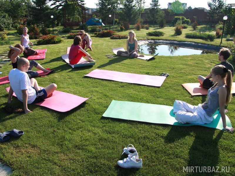 Занятия йогой
