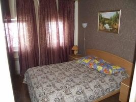 Номер Полулюкс в плавучей гостинице «Белая», База отдыха Усть-Бельск, Усть-Бельск