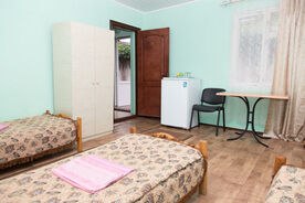 Стандарт 3-местный 1-комнатный, База отдыха Альтернатива, Береговое