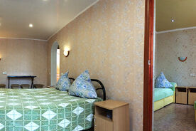 Стандартный 4-местный 1 категории, База отдыха Коронелли, Береговое