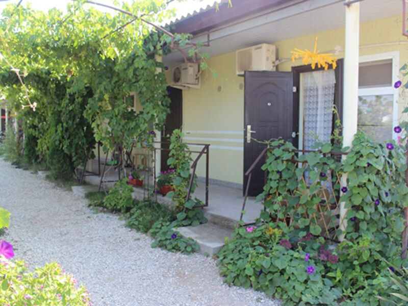 Вход в номер | Бумеранг, Крым