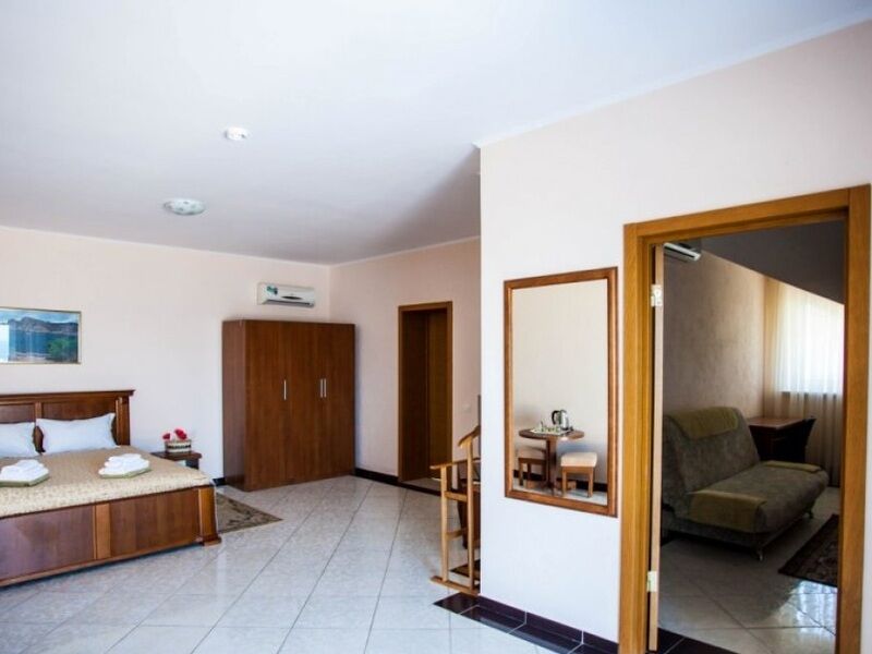 Люкс-Комфорт 2-местный 2-комнатный