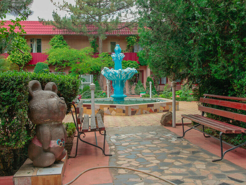 Территория | Авангард, Крым