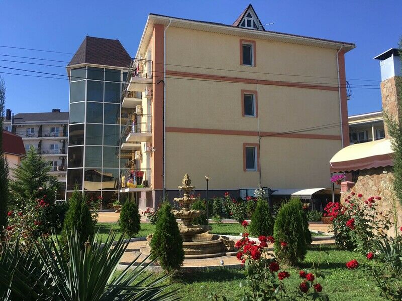 Курортный отель Арпат, Крым, Новофёдоровка Саки Сакский район