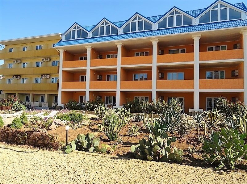 Отель Gala Paradise (Гала Парадайз), Крым, Новофёдоровка Саки Сакский район