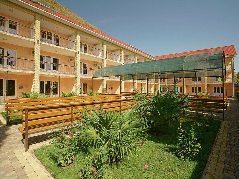 Гостевой дом Вилла Солхат, Крым, Рыбачье Алушта Рыбачье