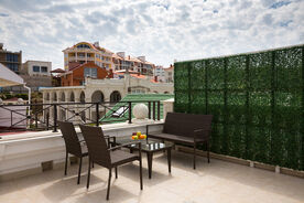 Люкс Атлантэксклюзивный Атлантида 2-местный 2-комнатный, Гостевой дом Апартаменты Херсонес, Севастополь