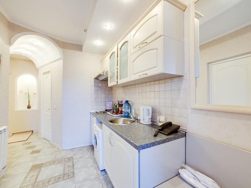 Люкс Цветочный 2-местный 2-комнатный