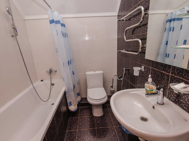 УЛУЧШЕННЫЙ 2-МЕСТНЫЙ БОКОВОЙ ВИД НА МОРЕ №10