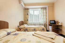 Стандартный семейный 2-местный 2-комнатый, Пансионат Дарсан, Ялта