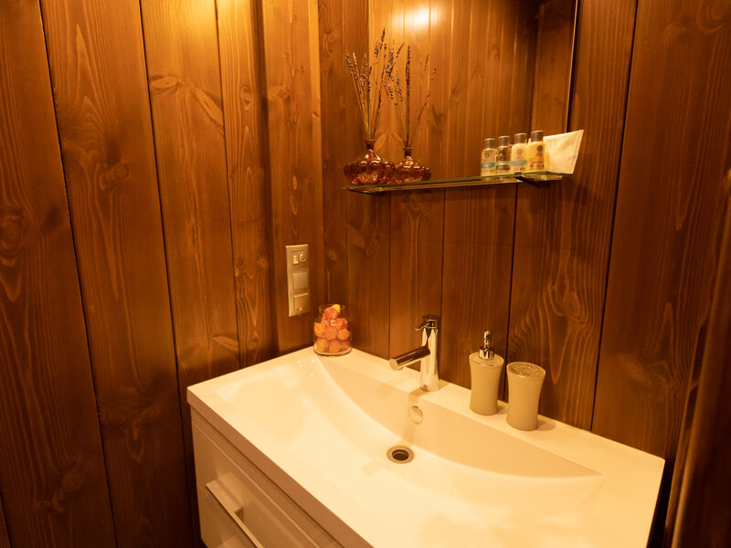 Коттедж Golf Villa 8-местный