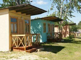 Пляжные домики, База отдыха Серебряный ключ, деревня Большое Таскино