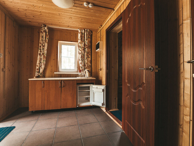 Стандартный 3-местный (корпус 1 или в домике 1-13)