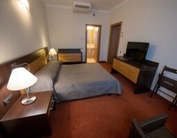 Апартаменты 3-местный 3-комнатный, Дом отдыха Валдай, Валдайский