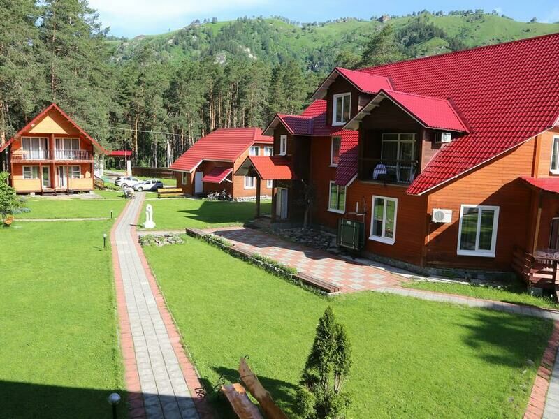 Парк-отель Манжерок, Горный Алтай (Республика Алтай), Манжерок село Соузга поселок Барангол село Майма