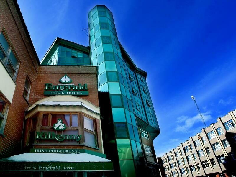 Гостиница Эмеральд, Свердловская область, Екатеринбург Екатеринбург деревня Старые Решеты Верхняя Пышма Среднеуральск поселок Арамиль Берёзовский