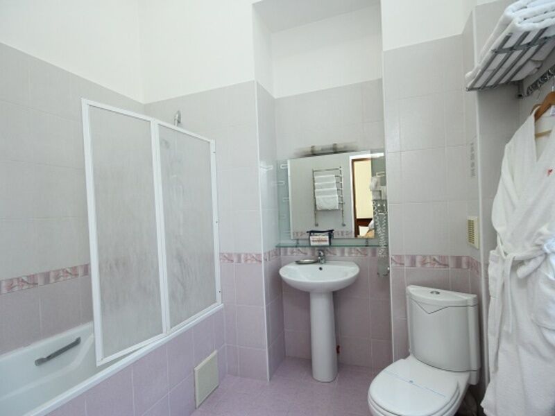 Люкс Luxury suit в корп.Б (№1,3,6,8,11) - двуспальная кровать