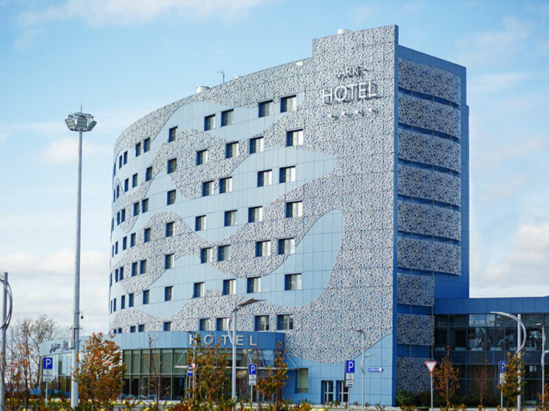 Майер курорт Марциаль (бывш. Лето Лето), Тюменская область, Тюмень 