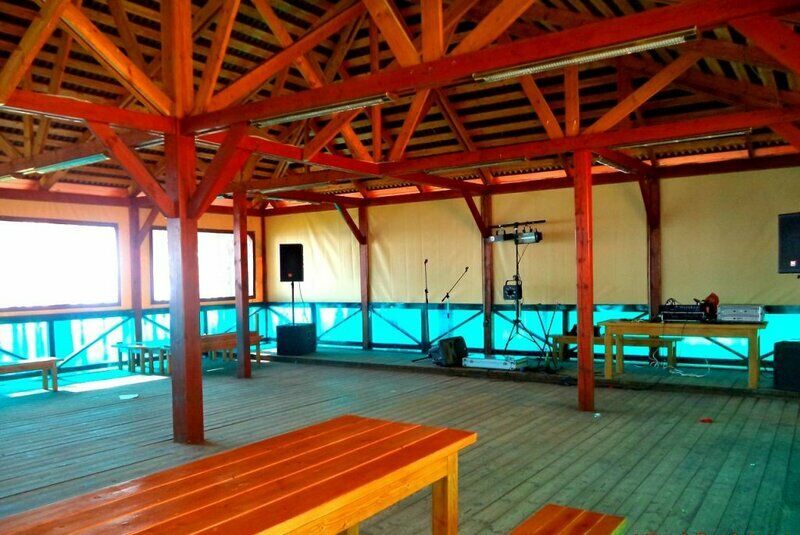 Весь звук есть на месте