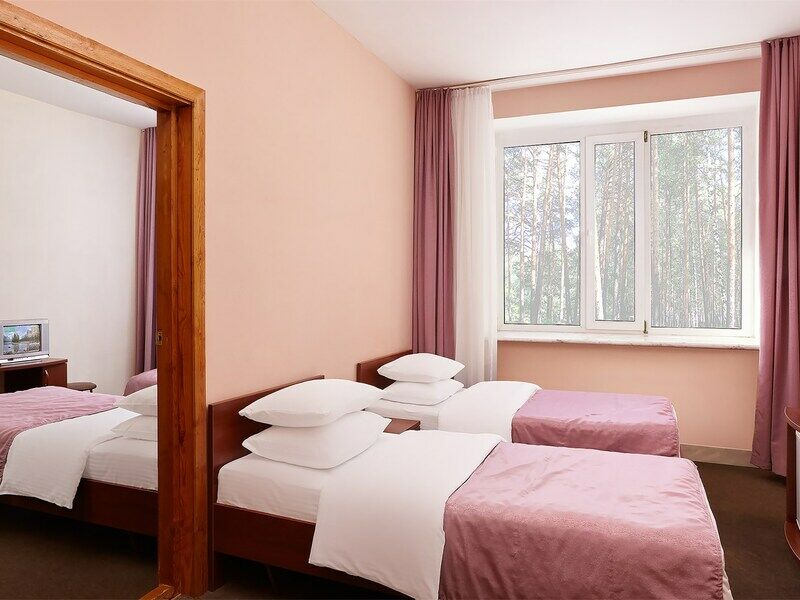 Стандартный 4-местный 2-комнатный