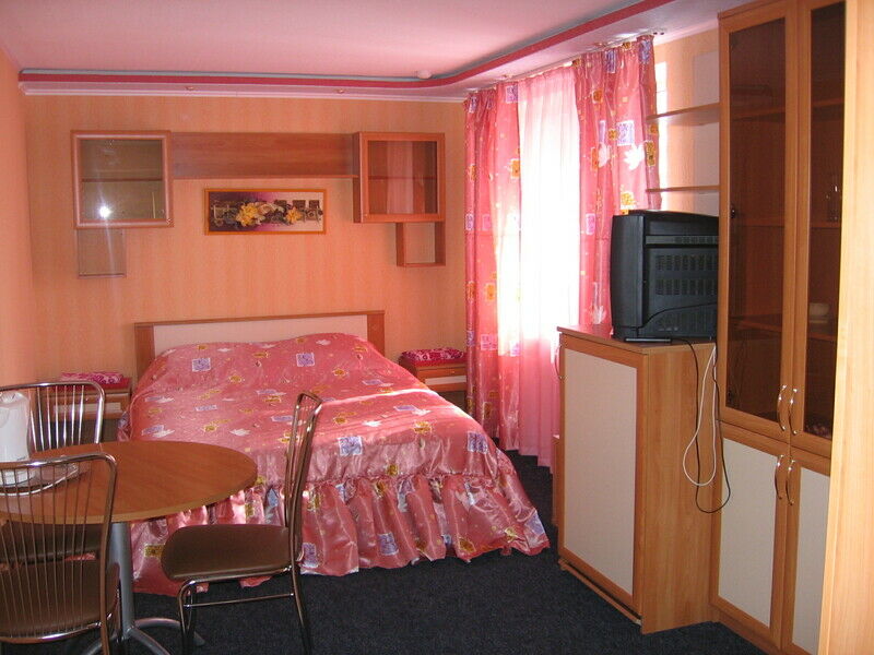 Коттедж 2-местный Дача №5 комнаты 3, 6