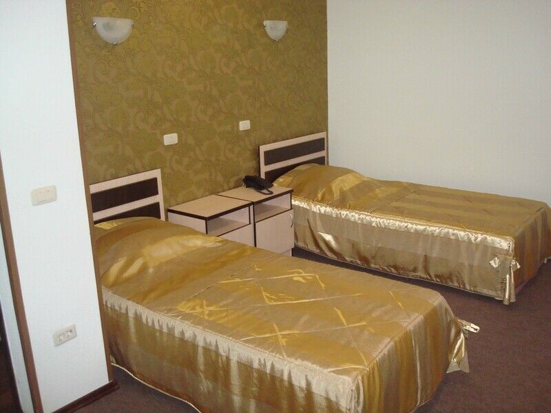 Коттедж 2-местный Дача №7 комнаты 1, 4, 7, 10