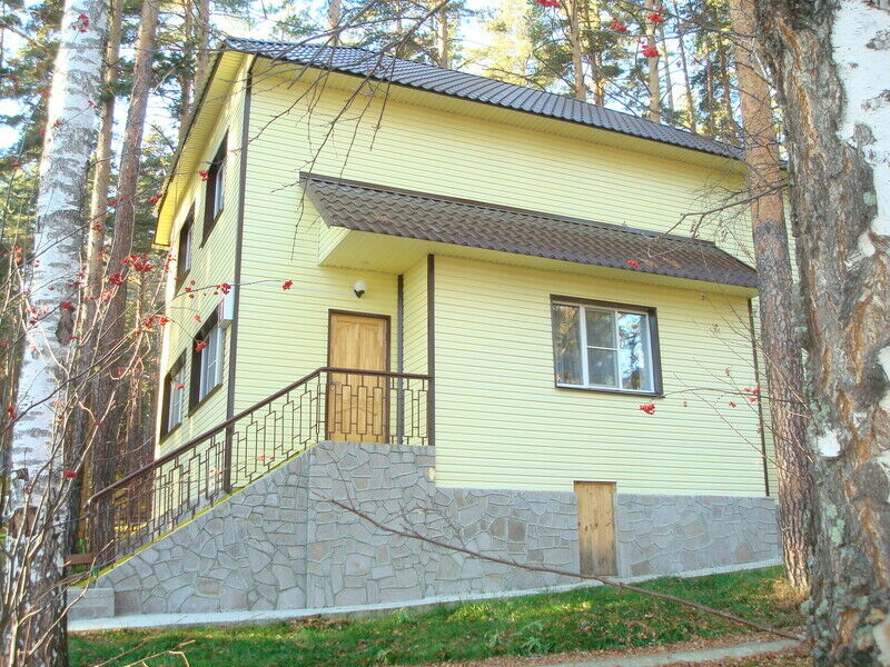 Коттедж 4-местный Дача №8