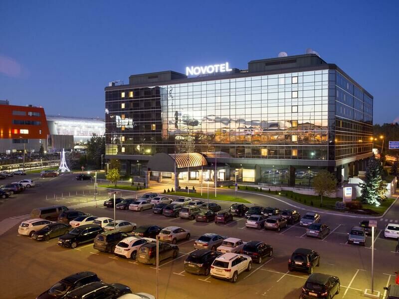 Отель Novotel Moscow Sheremetyevo (Novotel Москва Аэропорт Шереметьево), Московская область, Москва Красногорск Химки Лобня Мытищи Дедовск поселок Вешки Нахабино поселок Архангельское село Марфино