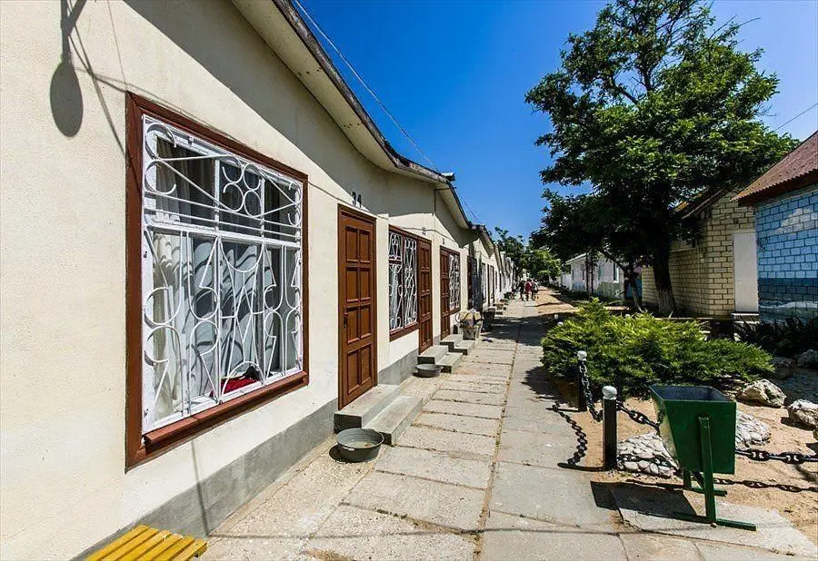 Курорт Санвиль Золотой пляж, село Береговое, муниципальный округ Феодосия, Крым