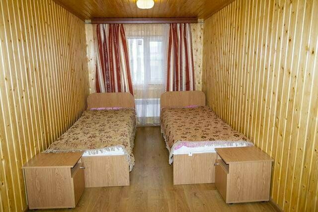 Два номера с двумя односпальными кроватями