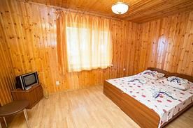 Стандартный 4-местный 3-комнатный, Дом отдыха Апсны-Абазашта, Гагра
