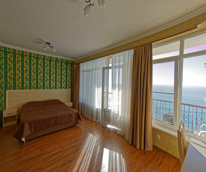 Люкс 2-местный с видом на море