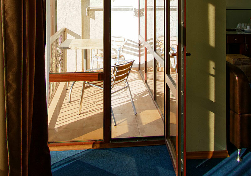 Люкс Семейный 4-местный с видом на море