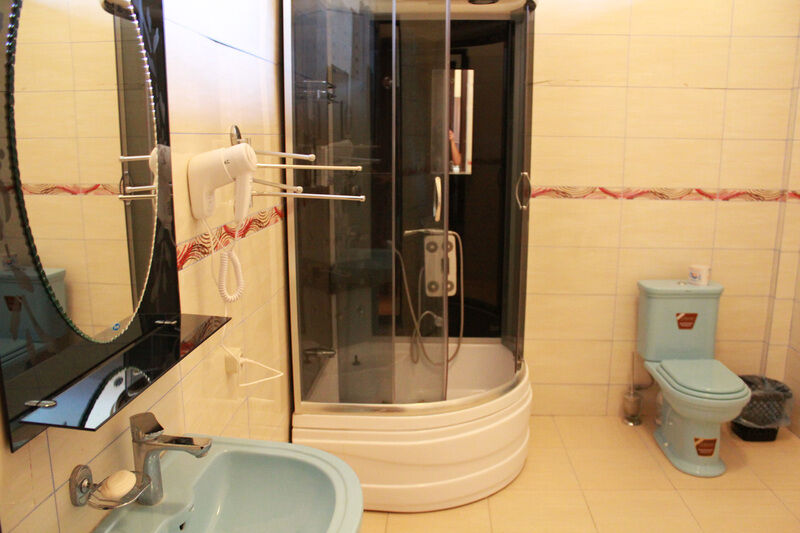 Люкс 2-местный 2-комнатный, типа "Коттедж" (вид на море)