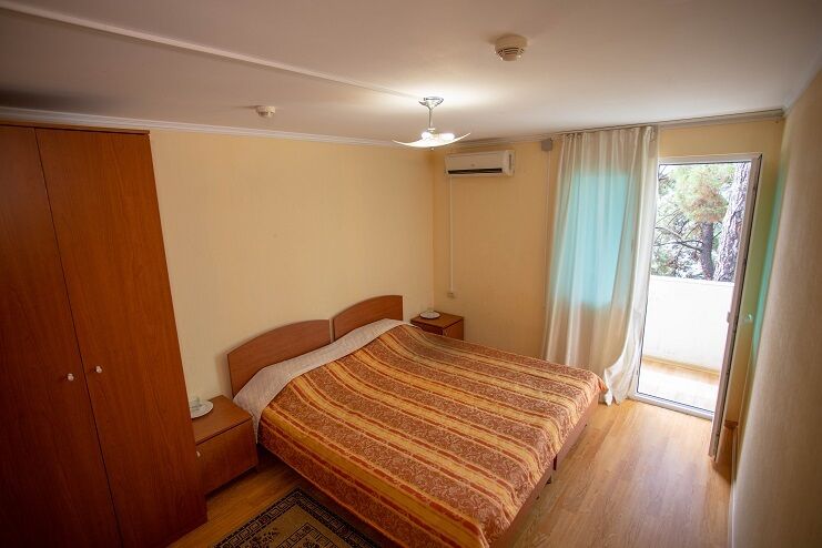 Стандартный 2-местный 1-комнатный на территории в коттедже