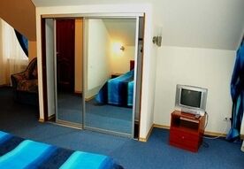 Полулюкс №3 (2 этаж) Корпус №2, Турбаза Усадьба Ника, Чемальский район