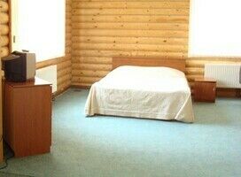 Полулюкс №3б (1этаж) Корпус №3, Турбаза Усадьба Ника, Чемальский район