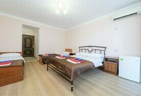 Стандарт 3-местный 1-комнатный корпус 2, Дом отдыха имени Челюскинцев, Гагра