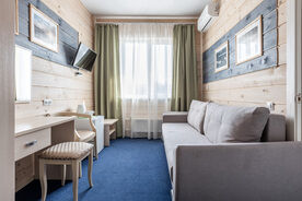 Номер Сьют, База отдыха Маяк, поселок Курумоч