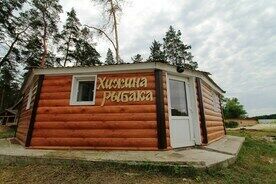 Номер («Хижина рыбака»), База отдыха Глухомань, Лушниковка