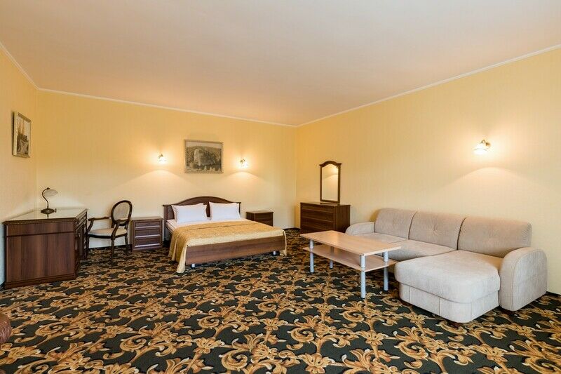 Люкс 1-местный 2-комнатный