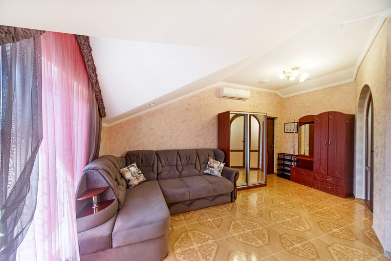 Люкс 2-местный 2-комнатный (9)