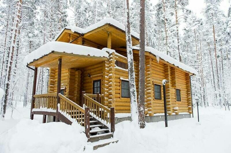 Коттедж 10-местный Карельский дом