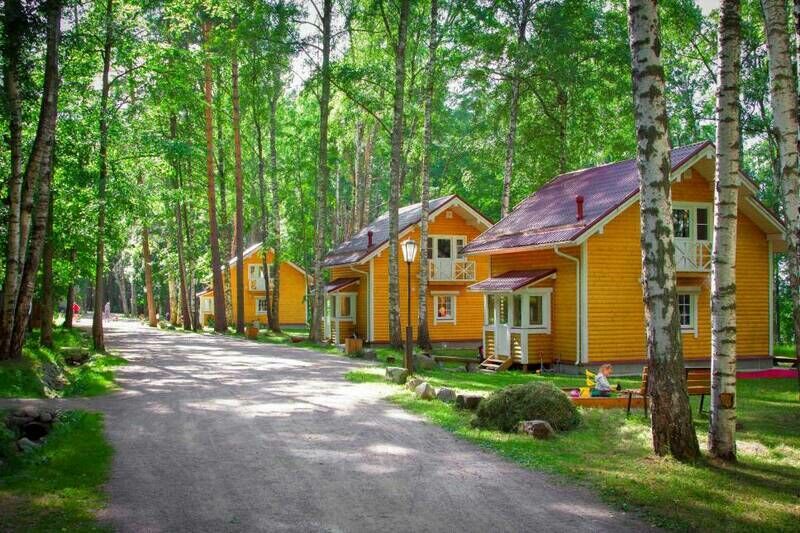 Коттедж 6-местный (Домик-пряник)