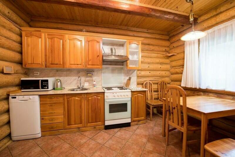 Коттедж 6-местный Грибной