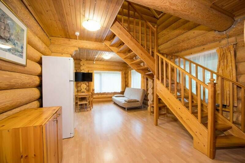 Коттедж 6-местный Лесной