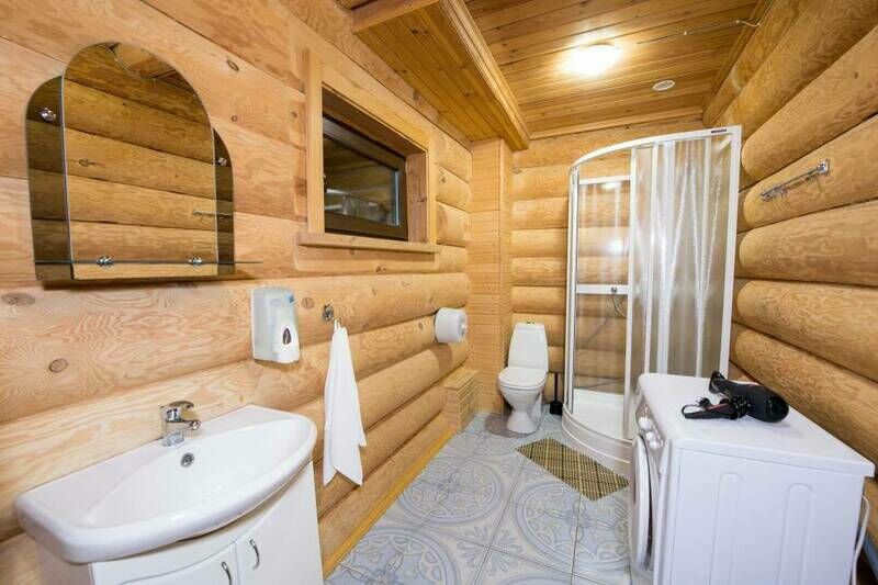 Коттедж 6-местный Лесной