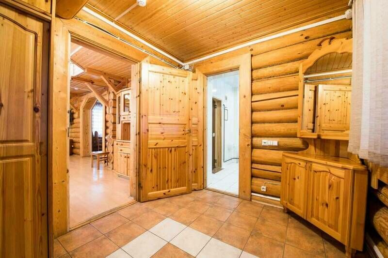 Коттедж 8-местный Дом у озера